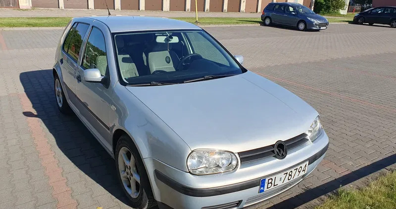 samochody osobowe Volkswagen Golf cena 6500 przebieg: 245400, rok produkcji 2000 z Łomża